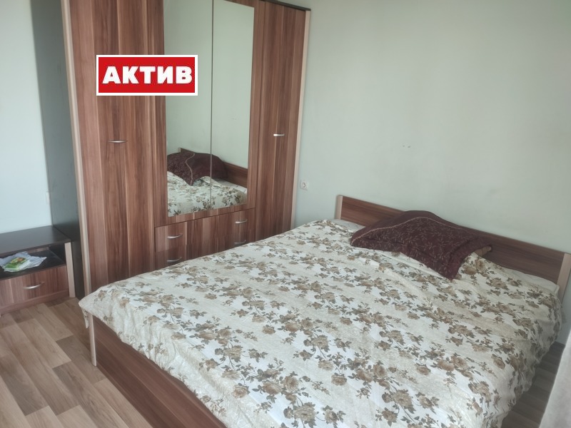 Продава 3-СТАЕН, гр. Търговище, Вароша, снимка 5 - Aпартаменти - 46595541