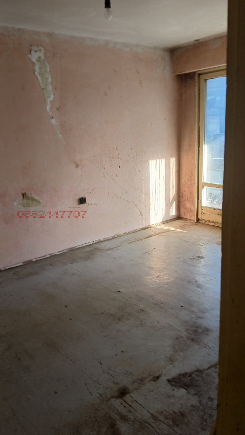 Продава 3-СТАЕН, гр. Русе, Здравец Изток, снимка 7 - Апартаменти - 52781208