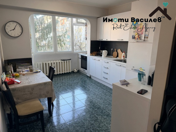 Продава 3-СТАЕН, гр. София, Младост 2, снимка 2 - Апартаменти - 54189548