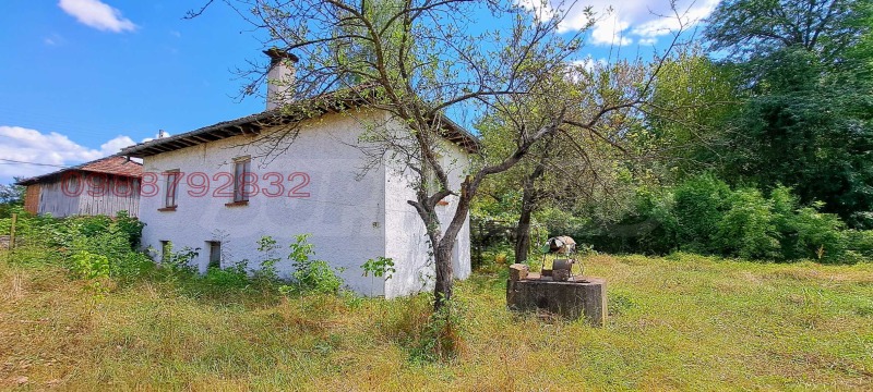 Продава КЪЩА, с. Душево, област Габрово, снимка 8 - Къщи - 52781411