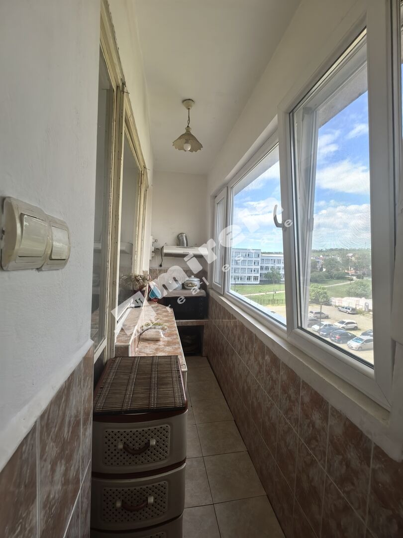 Продава 2-СТАЕН, гр. Ямбол, Граф Игнатиев, снимка 5 - Апартаменти - 54560354