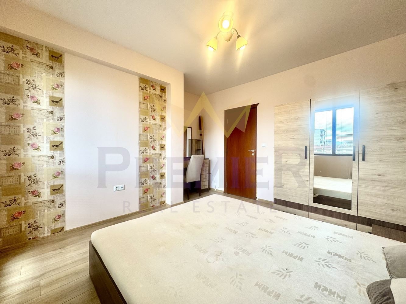 Продава 3-СТАЕН, гр. Варна, Център, снимка 3 - Апартаменти - 55216302
