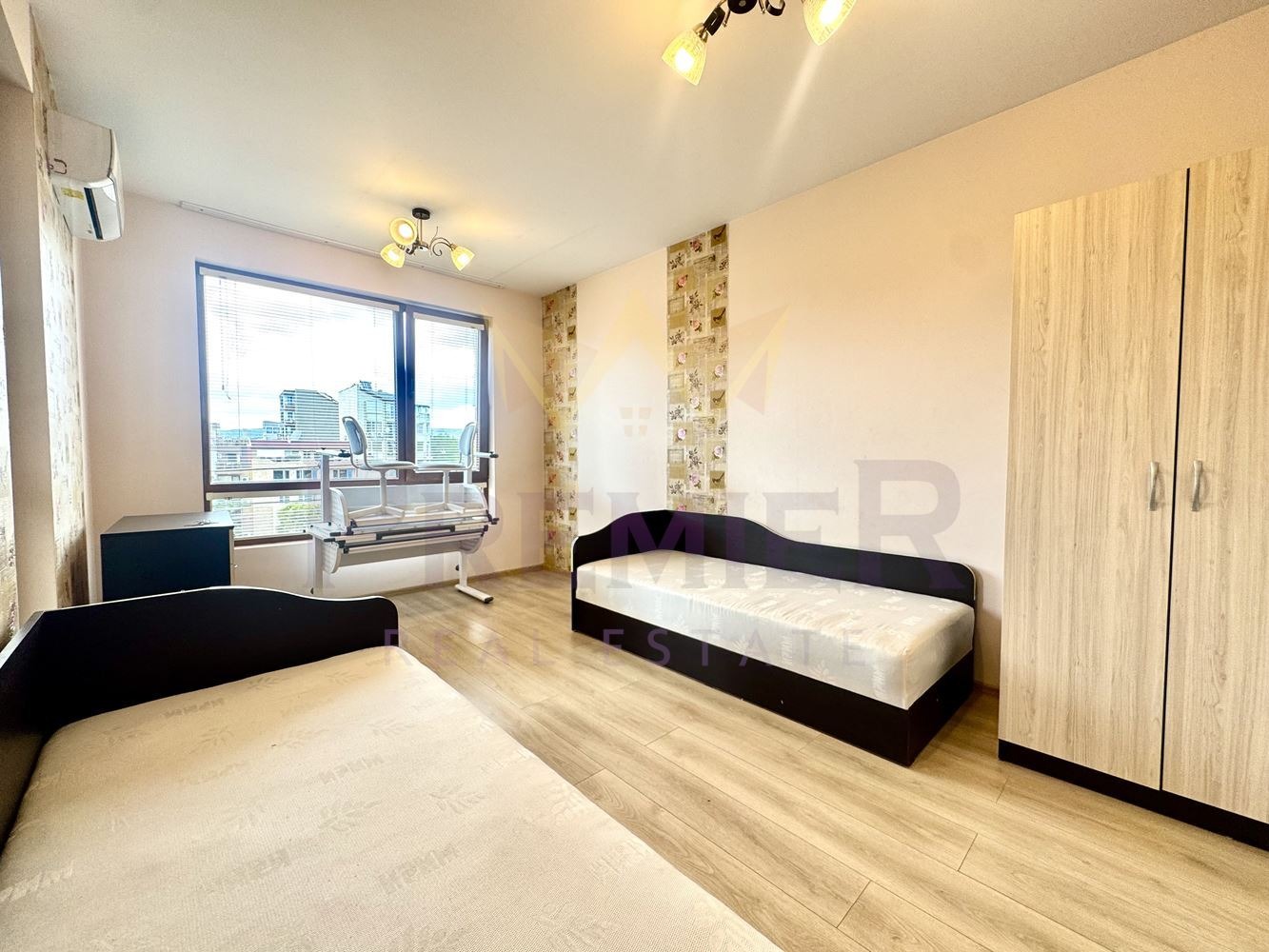 Продава 3-СТАЕН, гр. Варна, Център, снимка 6 - Апартаменти - 55216302