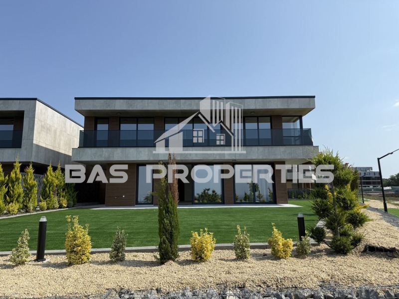 Продава КЪЩА в град Бургас, Сарафово - 317 кв.м / 1 500 000 € » 2 933 745.00 лв., БАС ПРОПЪРТИС