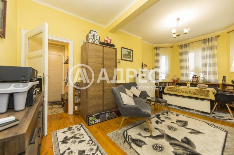 Eladó  2 hálószobás Sofia , Centar , 70 négyzetméter | 31119079 - kép [2]