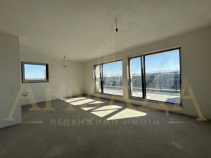 Продава  3-стаен, град Пловдив, Христо Смирненски •  168 000 € • ID 89875653 — holmes.bg - [1] 