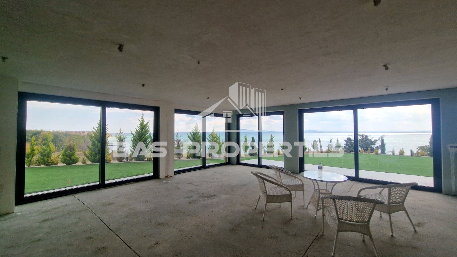 Продава КЪЩА, гр. Бургас, Сарафово, снимка 3 - Къщи - 53811388