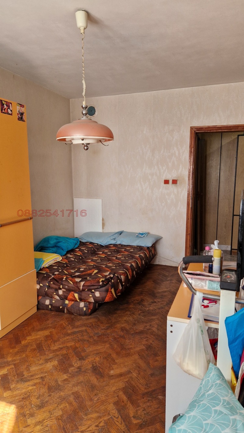 Продава 4-СТАЕН, гр. Ловеч, Широк център, снимка 2 - Апартаменти - 53009050