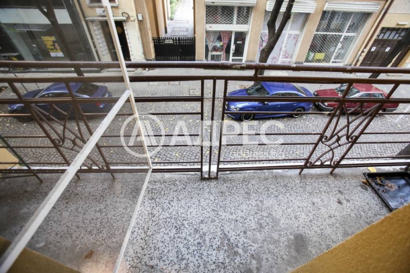 Продава МНОГОСТАЕН, гр. София, Център, снимка 10 - Апартаменти - 52985259