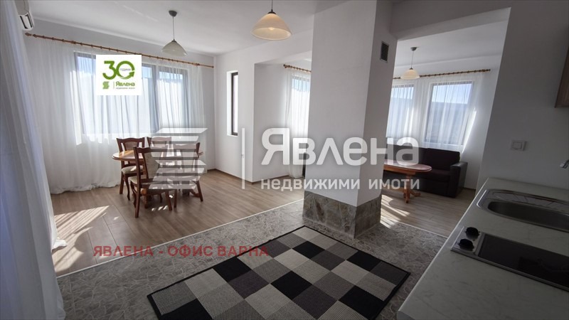 Продава КЪЩА, с. Църква, област Добрич, снимка 2 - Къщи - 53626569