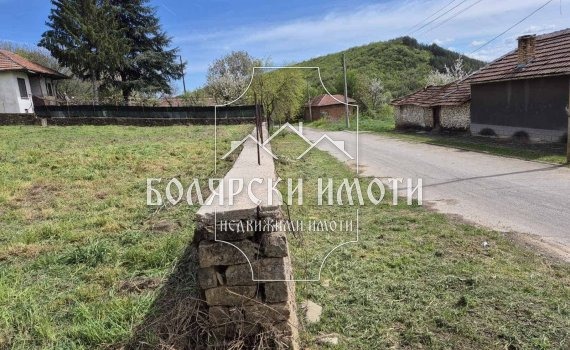 Продава ПАРЦЕЛ, с. Вишовград, област Велико Търново, снимка 2 - Парцели - 47417587