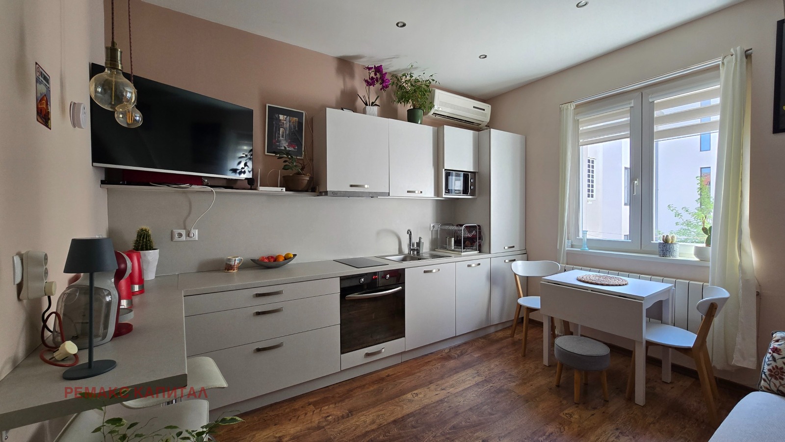 Продава 3-СТАЕН, гр. София, Център