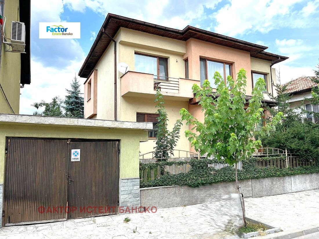 Продава КЪЩА, гр. Разлог, област Благоевград, снимка 2 - Къщи - 51048531