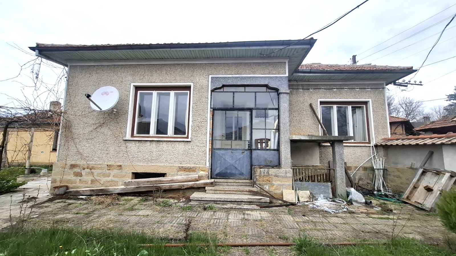 Продава КЪЩА, гр. Севлиево, област Габрово