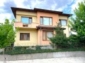 Продава КЪЩА, област Благоевград, гр. Разлог • 364950 € / 713780.16 лв. • 87047803 1