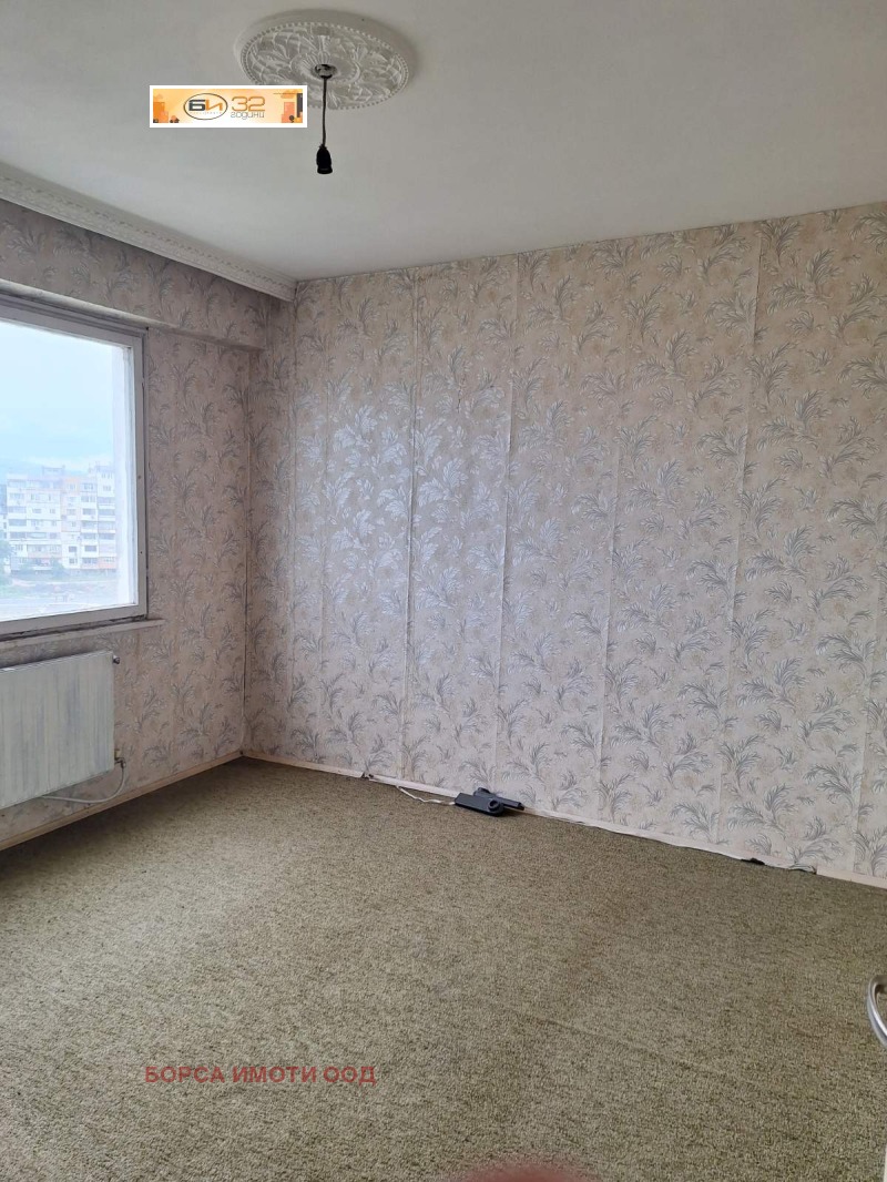 Продава 3-СТАЕН в град Враца, Сениче - 76 кв.м / 72 000 € » 140 819.76 лв., БОРСА ИМОТИ ООД