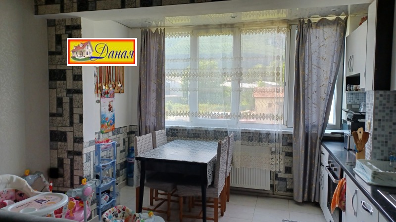Продава  2-стаен град Враца , Младост , 72 кв.м | 97760644 - изображение [12]