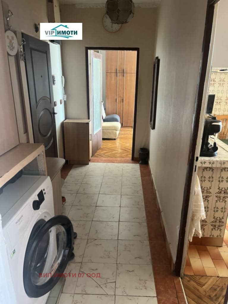 Продава  2-стаен град Ловеч , Младост , 56 кв.м | 72204232 - изображение [5]