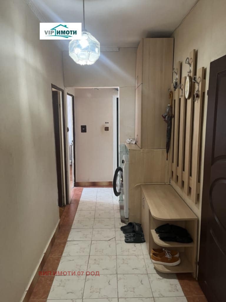 Продава  2-стаен град Ловеч , Младост , 56 кв.м | 72204232 - изображение [4]