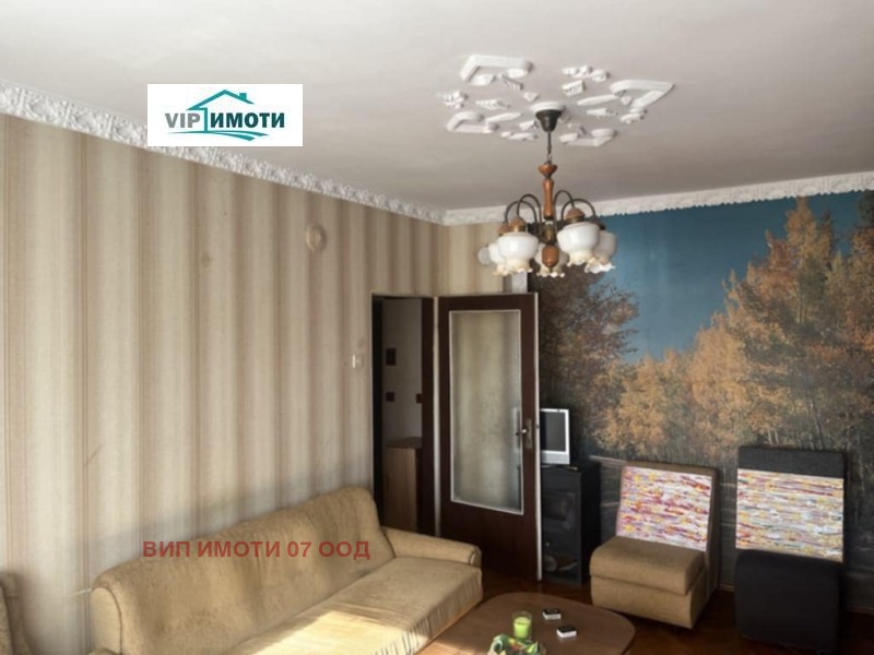 Продава  2-стаен град Ловеч , Младост , 56 кв.м | 72204232 - изображение [3]