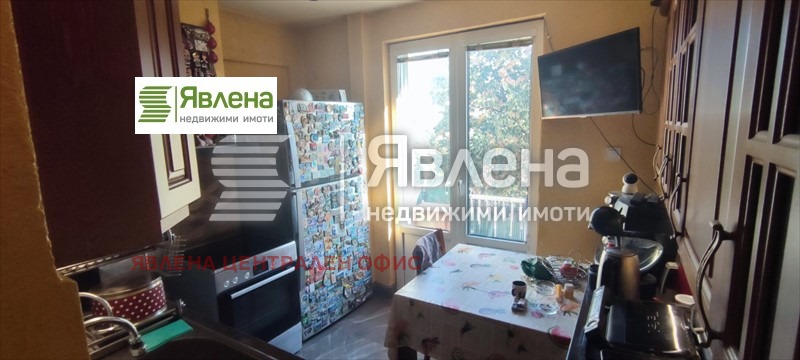 Продава 3-СТАЕН, гр. София, Оборище, снимка 6 - Aпартаменти - 48970025