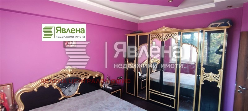 Продава 3-СТАЕН, гр. София, Оборище, снимка 3 - Aпартаменти - 48970025