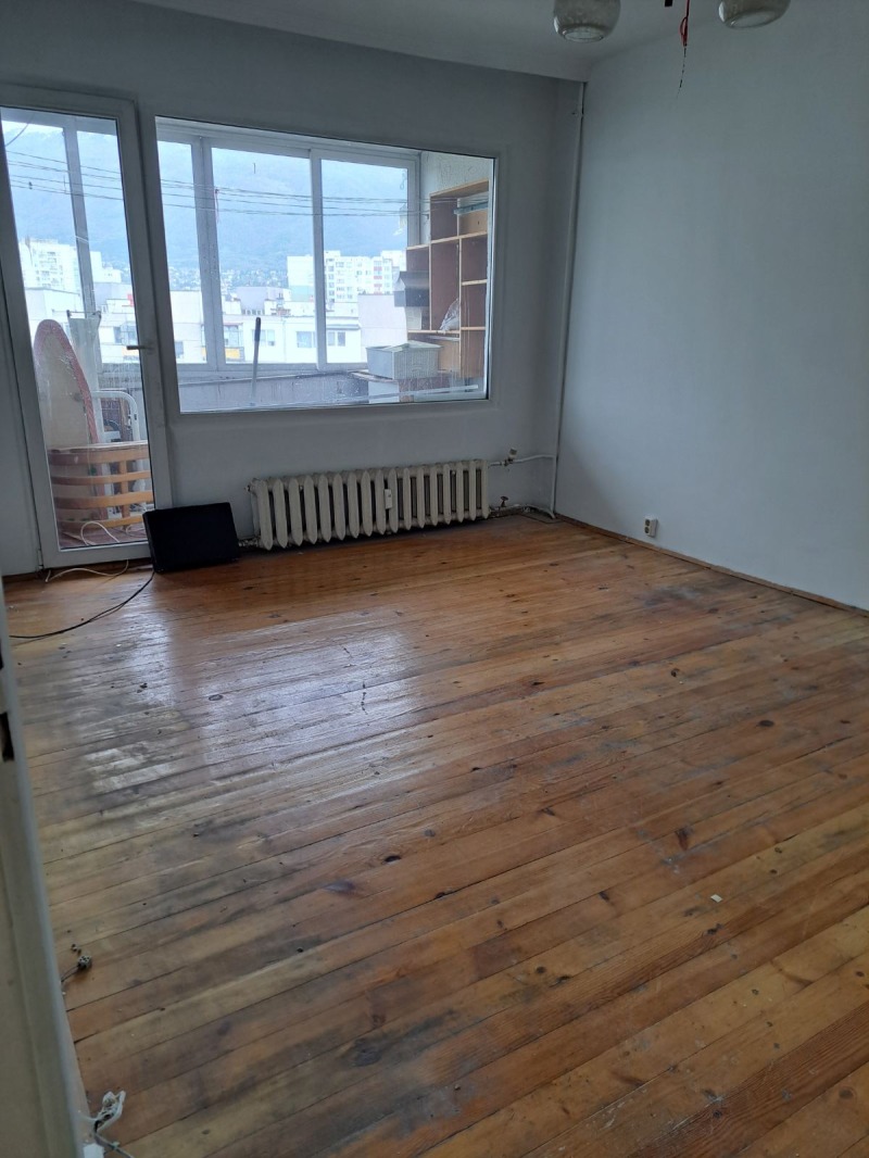 Продава 3-СТАЕН, гр. София, Стрелбище, снимка 2 - Апартаменти - 52106650