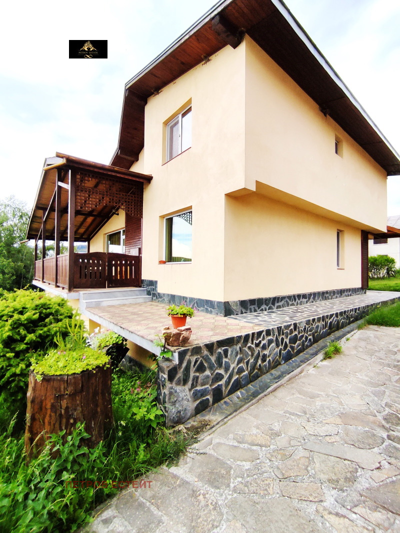 Продава  Къща област Пазарджик , гр. Ракитово , 185 кв.м | 84832613