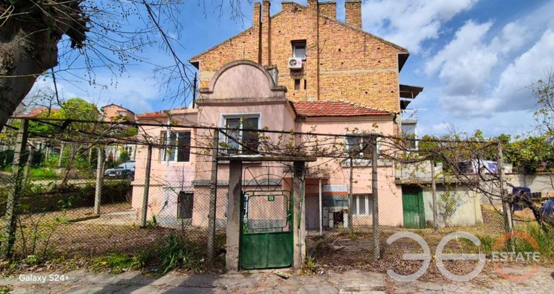 Продава КЪЩА, гр. Варна, Аспарухово