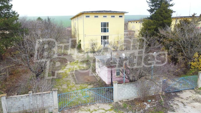 Продава ПАРЦЕЛ, гр. Полски Тръмбеш, област Велико Търново, снимка 9 - Парцели - 53111295