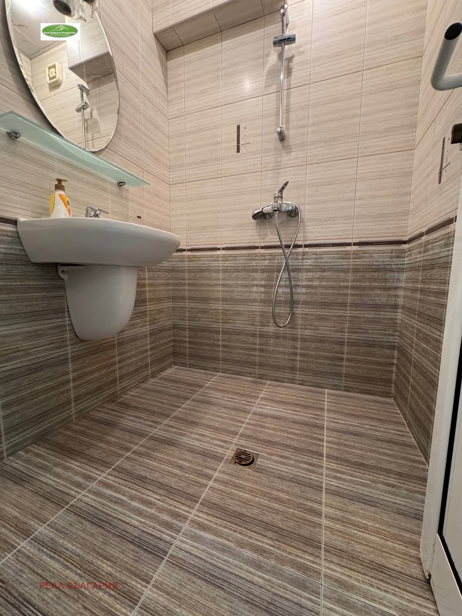 Продава 2-СТАЕН, гр. Русе, Широк център, снимка 2 - Апартаменти - 52307219