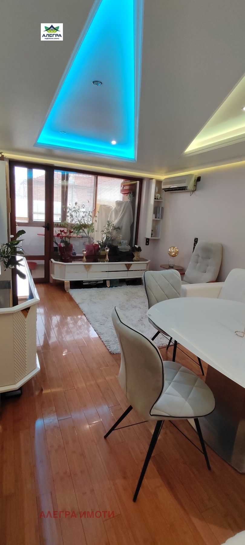 Продава 2-СТАЕН, гр. Пазарджик, Център, снимка 2 - Апартаменти - 53884886