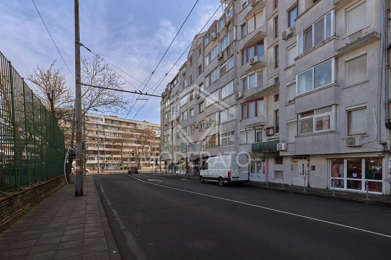 Продава  1-стаен град Бургас , Братя Миладинови , 45 кв.м | 72398296 - изображение [10]