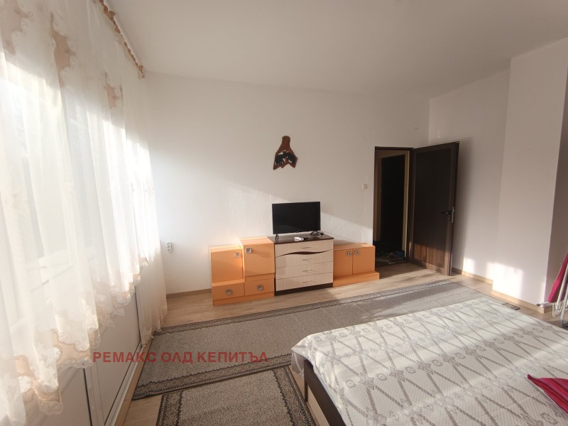 Продава 2-СТАЕН, гр. Горна Оряховица, област Велико Търново, снимка 3 - Апартаменти - 53507304