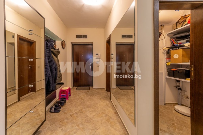En venta  2 dormitorios Varna , k.k. Sv.Sv. Konstantin i Elena , 130 metros cuadrados | 28476718 - imagen [12]