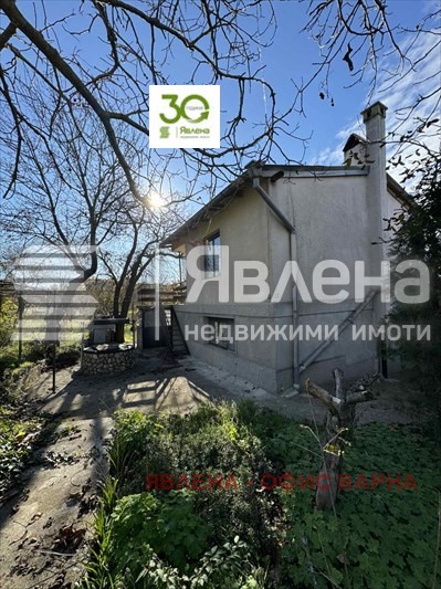 Продава КЪЩА, гр. Варна, м-т Перчемлията, снимка 1 - Къщи - 48072484