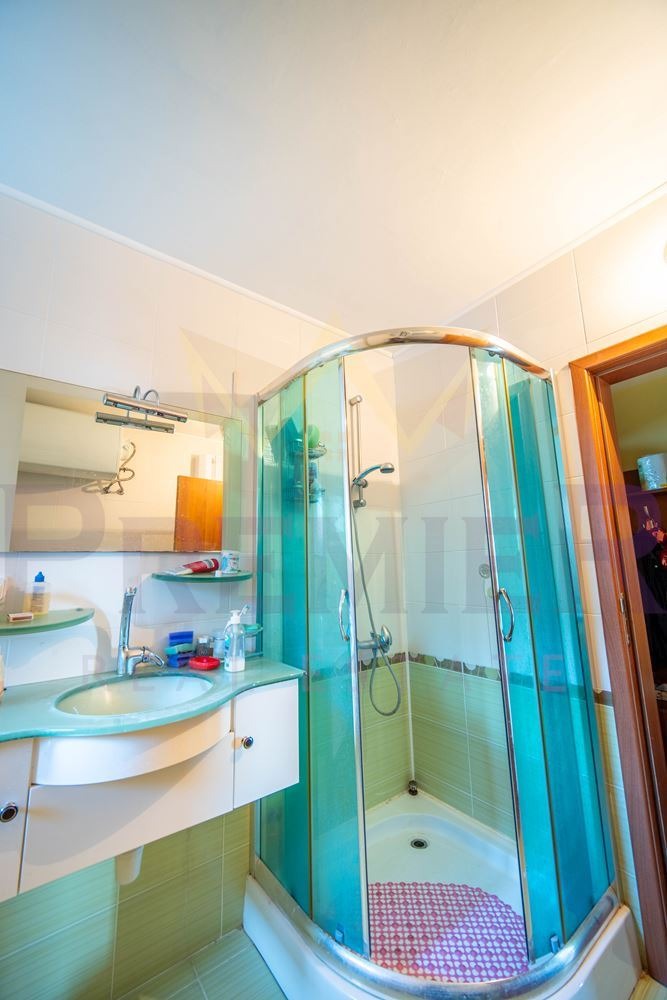 Продава КЪЩА, гр. Балчик, област Добрич, снимка 13 - Къщи - 53086277