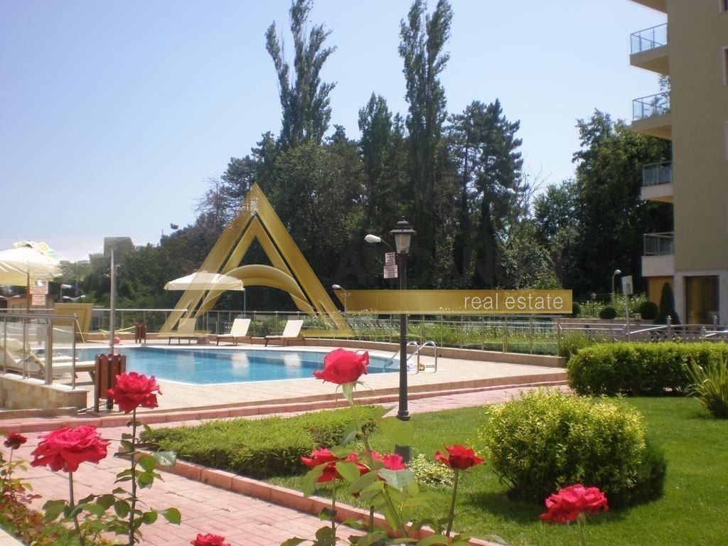 Продава 2-СТАЕН, гр. Варна, к.к. Св.Св. Константин и Елена, снимка 12 - Апартаменти - 55537591