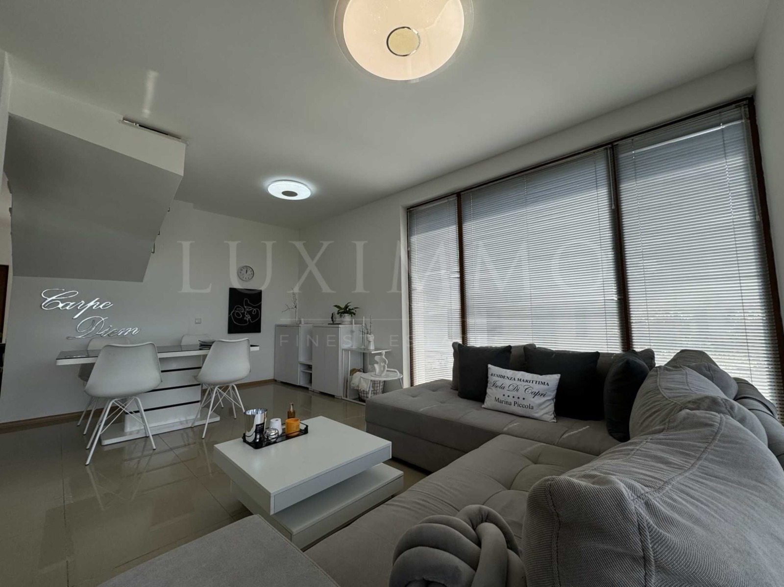 Продава КЪЩА, гр. Балчик, област Добрич, снимка 4 - Къщи - 54228994