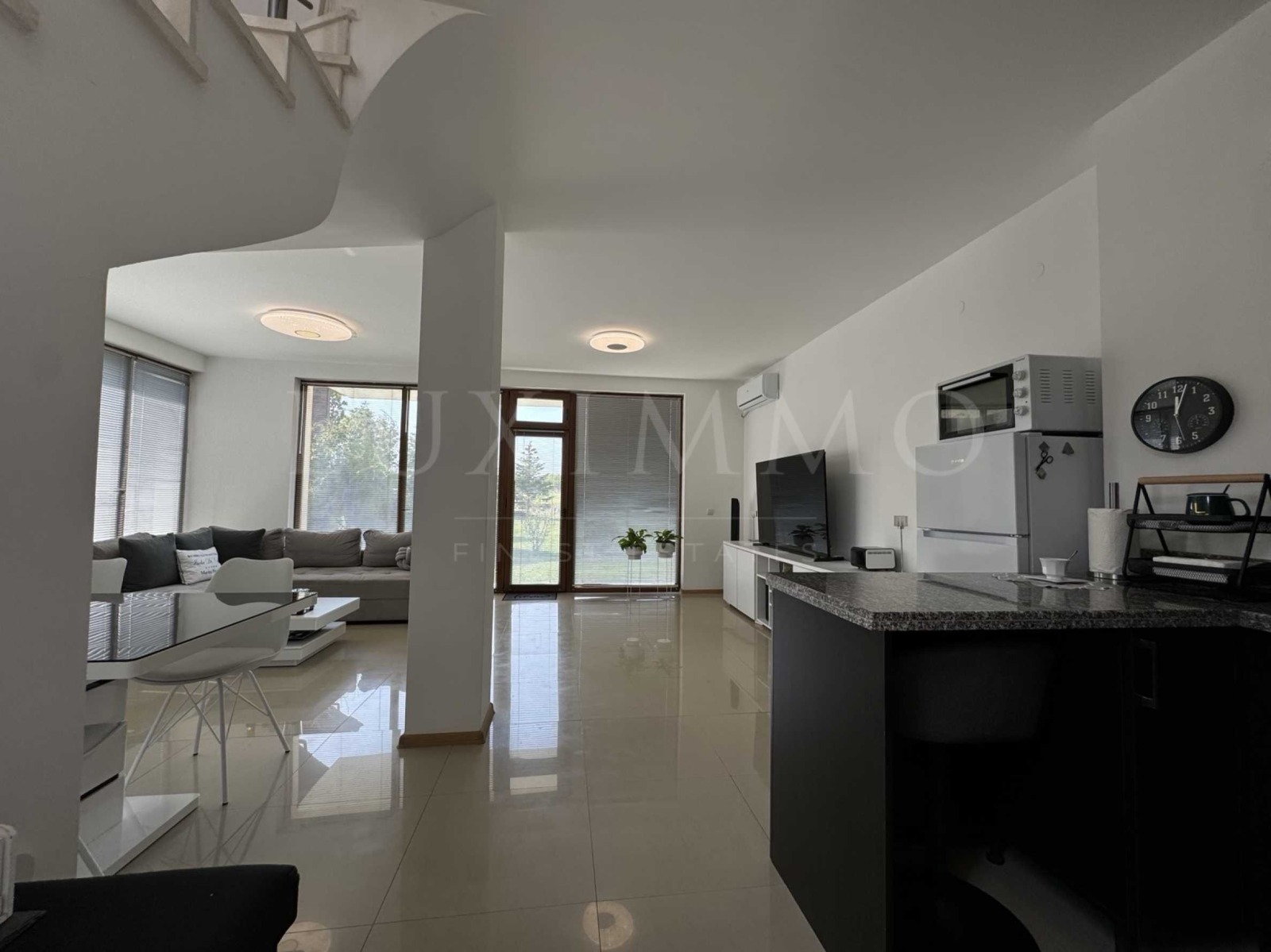 Продава КЪЩА, гр. Балчик, област Добрич, снимка 7 - Къщи - 54228994