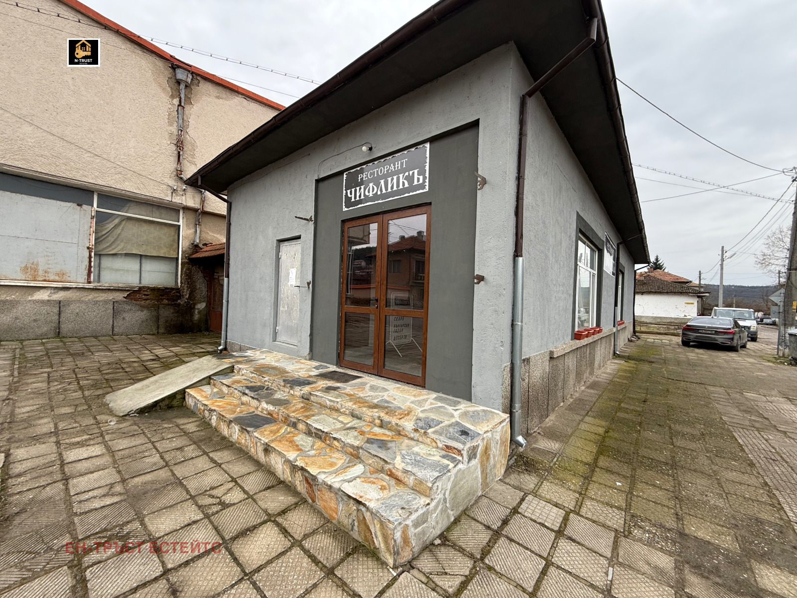Продава ПРОМ. ПОМЕЩЕНИЕ, гр. Панагюрище, област Пазарджик, снимка 2 - Производствени сгради - 53831113