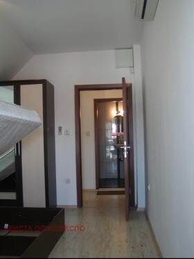 1 bedroom Yavorov, Sofia 4