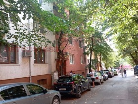 Продава Многостаен