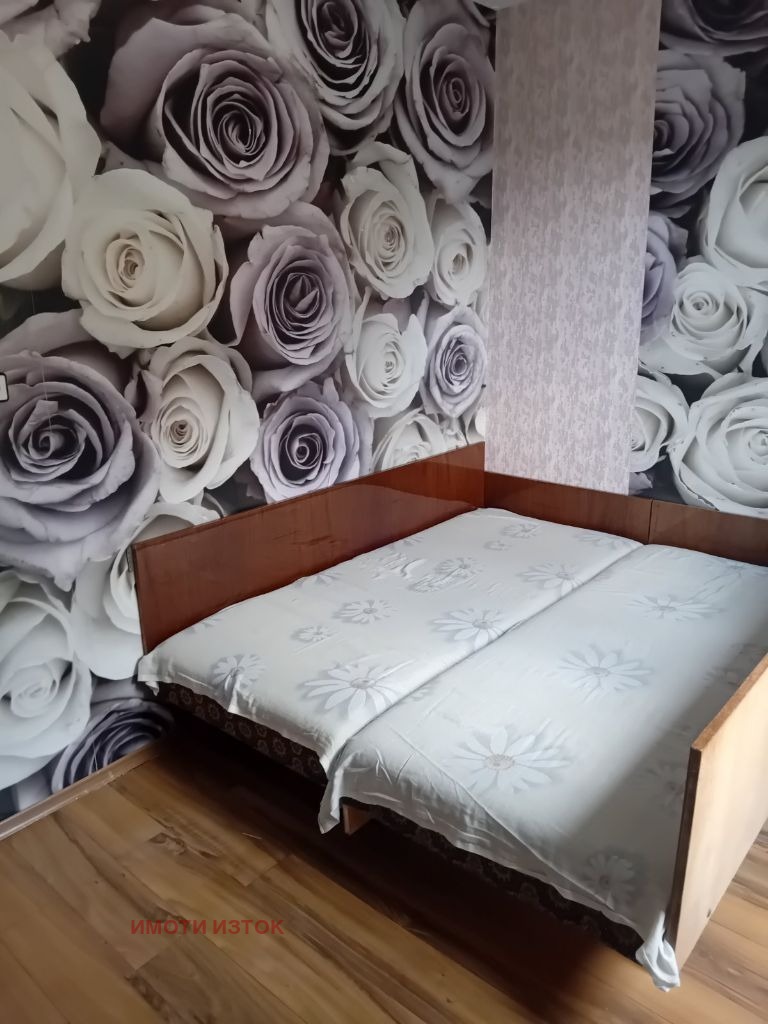 Продава 1-СТАЕН, гр. Перник, Изток
