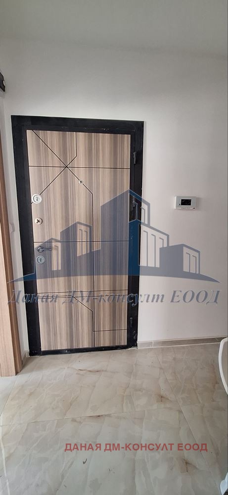 Продава 2-СТАЕН, гр. Шумен, Томбул джамия, снимка 2 - Апартаменти - 53688600