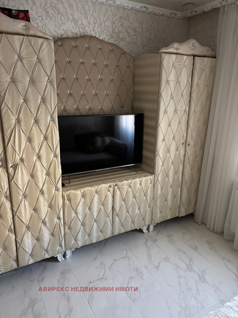 Продава  3-стаен, град Пловдив, Тракия •  225 500 EUR • ID 40332276 — holmes.bg - [1] 
