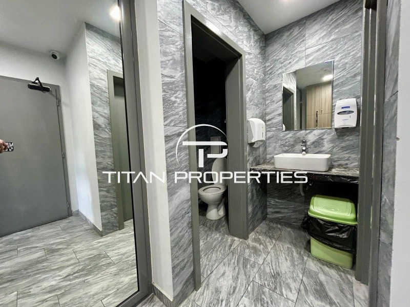 Продава ОФИС, гр. Пловдив, Център, снимка 12 - Офиси - 53098442