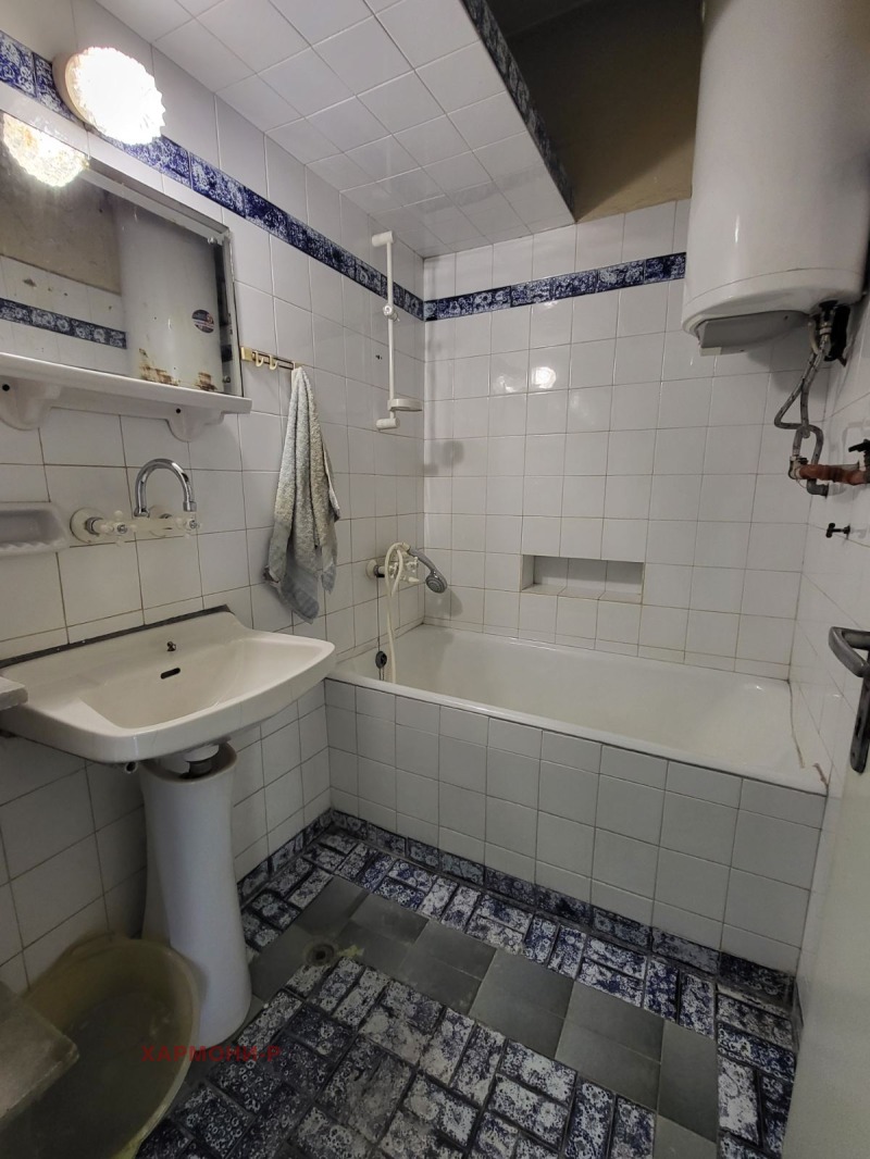 Продава  Етаж от къща град София , Гео Милев , 104 кв.м | 22768401 - изображение [10]