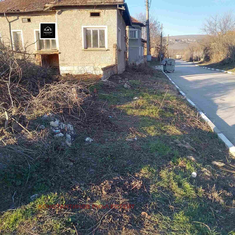 Продава КЪЩА, с. Муселиево, област Плевен, снимка 2 - Къщи - 53234693