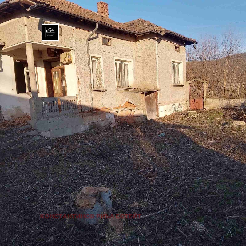 Продава КЪЩА, с. Муселиево, област Плевен